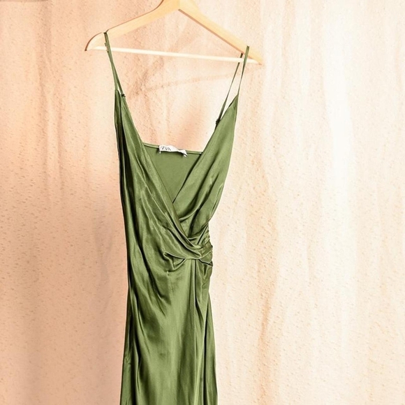 Zara Women's Dress - Picture 1 of 4